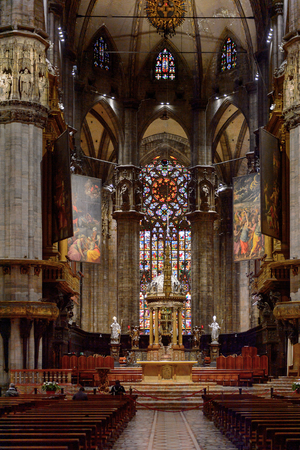 MILAN, ITALY - MAY 2, 2016: Interior of the  Duomo di Milano (Dome of Milan), Milan, Italy. Metropolitan Cathedral-Basilica of the Nativity of Saint Maryのeditorial素材
