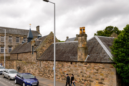 EDINBURG, SCOTLAND - JULY 17, 2016: Achitecture of the Royal Mile terrace in Edinburgh, Scotland. Old Town and New Town are a UNESCO World Heritage Siteのeditorial素材