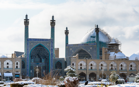 ISFAHAN, IRAN - JAN 7, 2014: Shah Mosque in Isfahan, Iran, standing in south side of Naghsh-i Jahan Square. Naghsh-i Jahan Square is a UNESCO World Heritageのeditorial素材