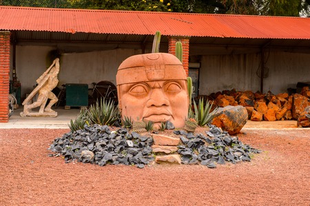 MEXICO CITY, MEX - OCT 27, 2016: Yard of  the Souvenir shop with the traditional Mexican objects, popular place for the tourists who visit the countryのeditorial素材