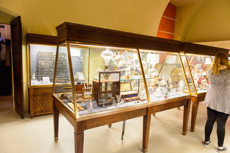 OXFORD, ENGLAND - JUL 10, 2016: Museum of the History of Science, Broad Street, Oxford, England. It holds a collection of scientific instruments from Middle Ages to the 19th century.のeditorial素材