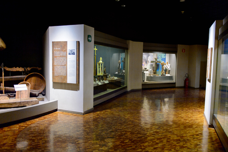 MEXICO CITY, MEX - OCT 27, 2016: Interior of the National Museum of Anthropology (Museo Nacional de Antropologia, MNA), the largest and most visited museum in Mexicoのeditorial素材