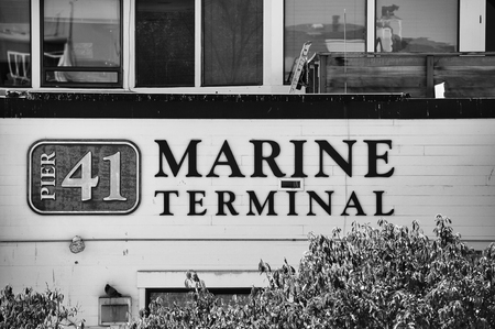 SAN FRANCISCO, USA - OCT 5, 2015:  Pier 41 of San Francisco in black and white. San Francisco is the cultural, commercial, and financial center of Northern Californiaのeditorial素材