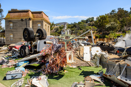 LOS ANGELES, USA - SEP 27, 2015: Plane crash set for the "War of the Worlds" with Tom Cruise in Universal Studios, Hollywoodのeditorial素材
