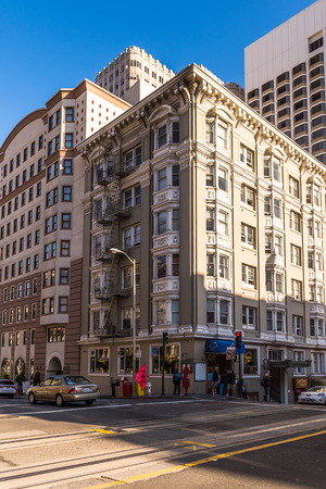 SAN FRANCISCO, USA - OCT 5, 2015: Powell street in San Francisco. San Francisco is the cultural, commercial, and financial center of Northern Californiaのeditorial素材