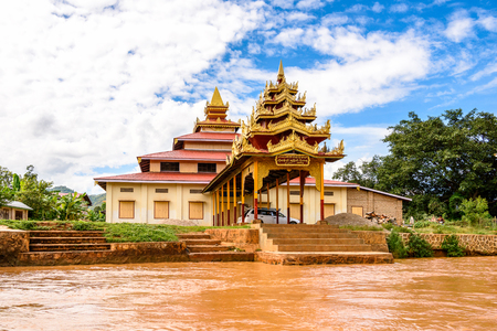 LAKE INLE, MYANMAR - AUG 30, 2016: A tmple over the Inle Sap,a freshwater lake in the Nyaungshwe Township of Taunggyi District of Shan State, Myanmarのeditorial素材