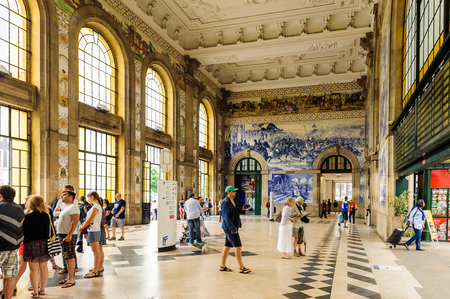 PORTO, PORTUGAL - JUN 21, 2014:  Campanha railway station, the main railway station in Porto, opened in 1877のeditorial素材