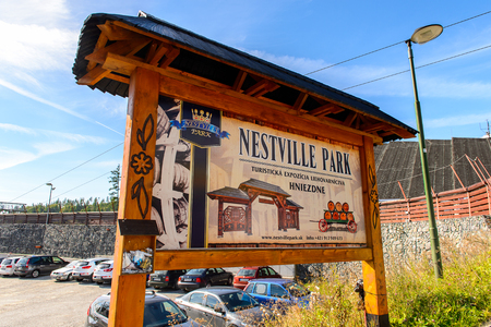 TATRANSKA LOMNICA, SLOVAKIA - SEP 26, 2016: Tatranska Lomnica, Slovakia, a skiing and hiking resort best known for the cable carのeditorial素材