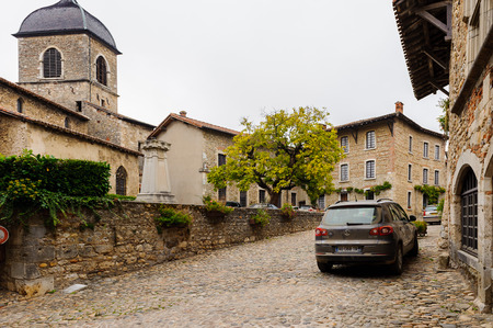 PEROUGES, FRANCE - OCT 11, 2016: Arhitecture of Perouges, France, a medieval walled town, a popular touristic attraction.のeditorial素材