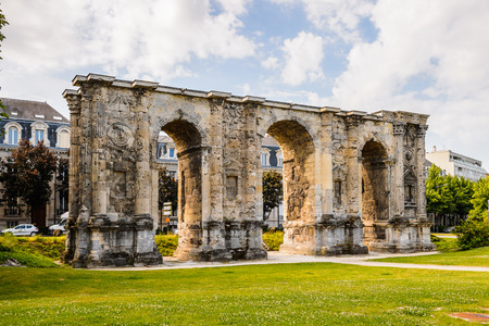 REIMS, FRANCE - JUN 9, 2015: Architecture of Reims, a city in the Champagne-Ardenne region of France.のeditorial素材