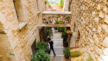 SAINT-PAUL-DE-VENCE, FRANCE - JUN 25, 2014: Old architecture and street of Saint Paul de Vence, one of the oldest towns of the Frence Riviera. Town of painters and galleriesのeditorial素材