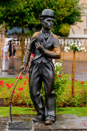 VEVEY, SWITZERLAND - AUGUST 8, 2017: Charlie Chaplin statue in Vevey, canton Vaud, Switzerlandのeditorial素材
