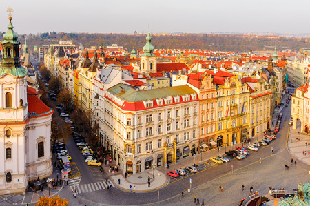 PRAGUE, CZECH REPUBLIC - NOV16, 2014: Old town square in Prague, Czech Republic. Prague is the capital and the largest city of Czech Republicのeditorial素材