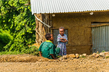 OMO, ETHIOPIA - SEPTEMBER 21, 2011: Unidentified Ethiopian children in the street. People in Ethiopia suffer of poverty due to the unstable situationのeditorial素材