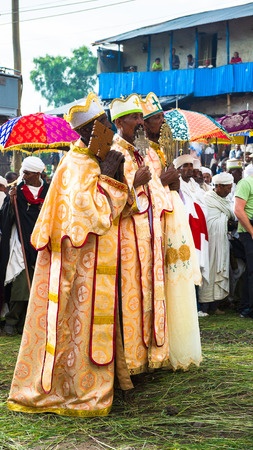 LALIBELA, ETHIOPIA - SEP 27, 2011: Unidentified Ethiopian religious people during the Meskel festival in Ehtiopia, Sep 27, 2011. Meskel commemorates the finding of the True Crossのeditorial素材