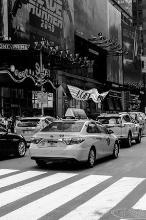 NEW YORK, USA - SEP 16, 2017: Traffic on the roads of  Manhattan, New York City, United States of Americaのeditorial素材
