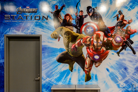 LAS VEGAS, NV, USA - SEP 20, 2017: Marvel superheroes Iron Man, Thor, Hulk, Black Widow, Hawkeye, Vision, Vanda Scarlet Witch at the  Avengers Station complex in Las Vegas.のeditorial素材