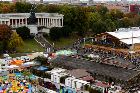 MUNICH, GERMANY - OCT 2, 2017: Unidentified people visit the Octoberfest,  the world's largest festivalのeditorial素材