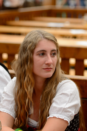 MUNICH, GERMANY - OCT 2, 2017: Unidentified girl in traditional Bavarian costume at the Octoberfest,  the world's largest festivalのeditorial素材