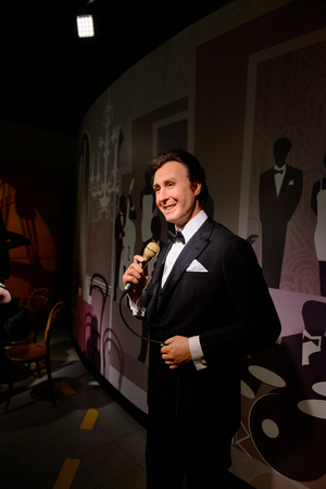 VIENNA, AUSTRIA - OCT 4, 2017: Peter Alexander, Austrian performer, Madame Tussauds wax museum in Vienna.のeditorial素材