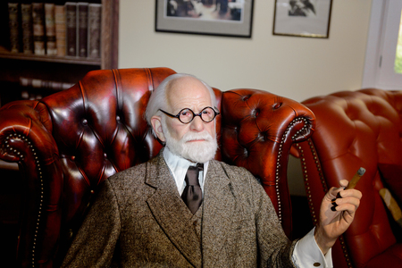 VIENNA, AUSTRIA - OCT 4, 2017: Sigmund Freud,  an Austrian neurologist and the founder of psychoanalysis, Madame Tussauds wax museum in Vienna.のeditorial素材