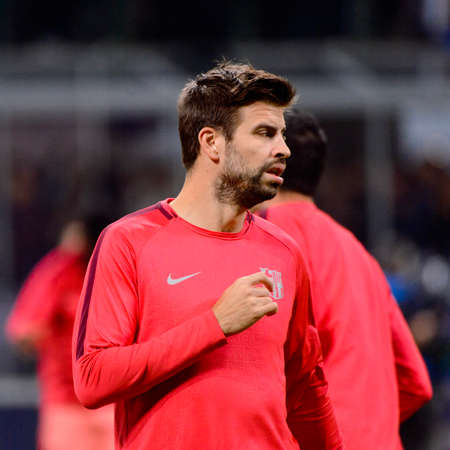 Milan - Nov 6, 2018:  Gerard Pique warming up. FC Internazionale - FC Barcelona. UEFA Champions League. Matchday 4. San Siro stadium.のeditorial素材