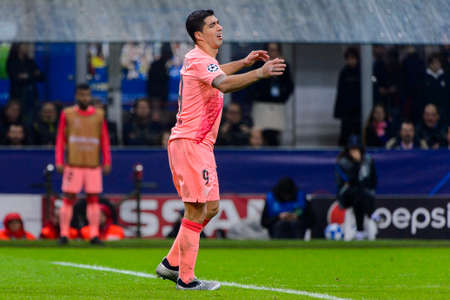Milan - Nov 6, 2018: Luis Suarez 9 wants thw ball. FC Internazionale - FC Barcelona. UEFA Champions League. Matchday 4. Giuseppe Meazza (San Siro) stadium.のeditorial素材