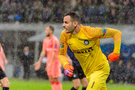 Milan - Nov 6, 2018: Samir Handanovic 1 runs. FC Internazionale - FC Barcelona. UEFA Champions League. Matchday 4. Giuseppe Meazza (San Siro) stadium.のeditorial素材