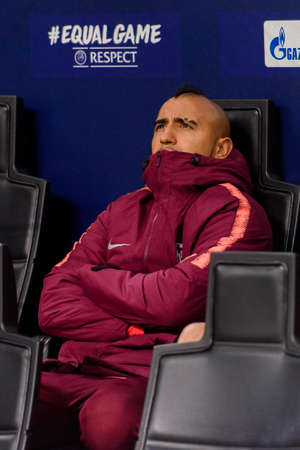Milan - Nov 6, 2018:  Arturo Vidal on the substitution seat. FC Internazionale - FC Barcelona. UEFA Champions League. Matchday 4.のeditorial素材