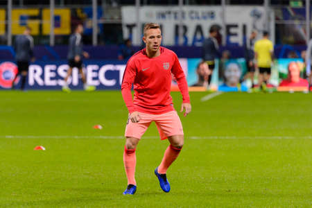 Milan - Nov 6, 2018:  Ivan Rakitic warming up. FC Internazionale - FC Barcelona. UEFA Champions League. Matchday 4. San Siro stadium.のeditorial素材