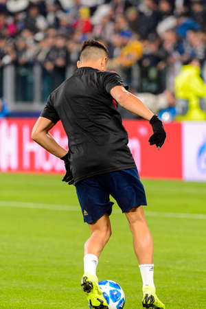 Turin - Nov 7, 2018: Alexis Sanchez 7 warms up. Juventus - Manchester United. UEFA Champions League. Matchday 4. Allianz stadium.のeditorial素材