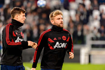 Turin - Nov 7, 2018: Luke Shaw 23 warms up. Juventus - Manchester United. UEFA Champions League. Matchday 4. Allianz stadium.のeditorial素材