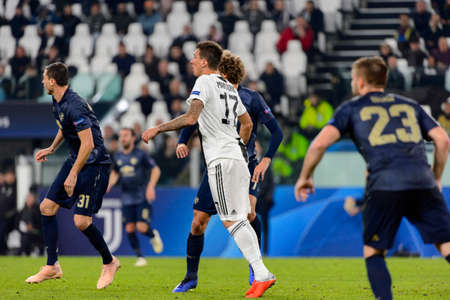 Turin - Nov 7, 2018:  Mario Mandzukic 17. Juventus - Manchester United. UEFA Champions League. Matchday 4. Allianz stadium.のeditorial素材