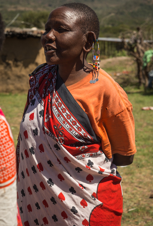 Masai village, Kenia - Novembre 01, 2017, Woman of Masai village, Keniaのeditorial素材