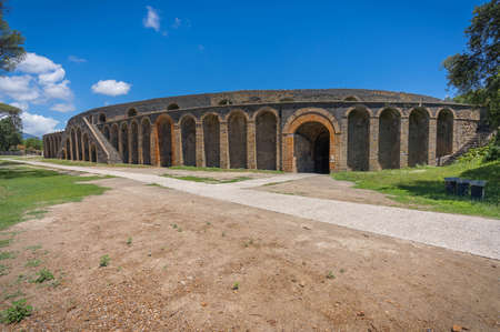 Pompei, Italy - June 14, 2020, Masked people walking on the ruins of Pompeii during isolation due to coronavirusのeditorial素材