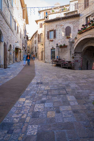 Assisi, Italy - November 20, 2021, People on the streets of Assisi in Perugia, Italyのeditorial素材