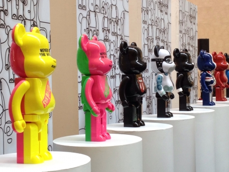 Bearbrick is a collectible toy series created by Japanese company MediCom Toy Inc. This photo was taken during its 2012 exhibition tour in Kuala Lumpur.の素材