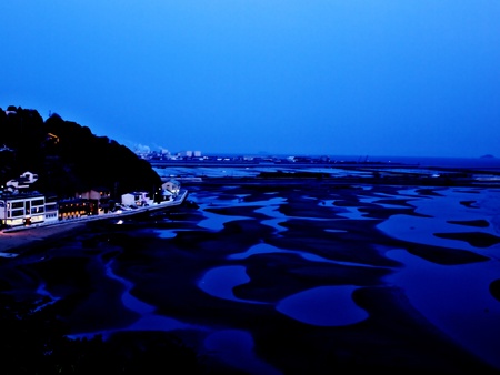 Tidal flat in nightの写真素材