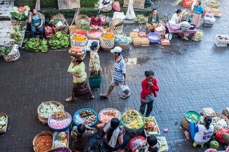 Bali, Indonesia, April 22,2010 : Commercial activities sell fruit ,flowers,sweet ,etc at Ubud market  in Ubud, Bali, Indonesia. Ubud Market is very famous among Balinese, located in center of Ubud Village and in front of Ubud Palace.のeditorial素材