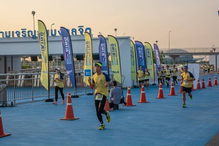 Bangkok, Thailand - May 25, 2019: Unidentified runners running in Happy And Healthy Run For The King at  bicycle lane of Suvarnabhumi international airport,Bangkok,Thailand.のeditorial素材