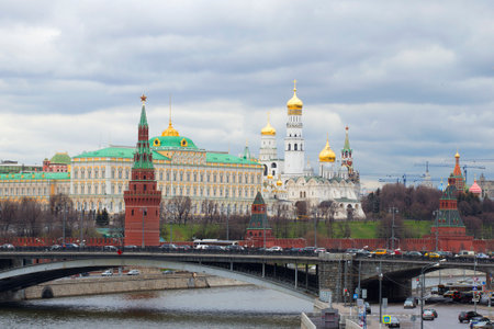 MOSCOW, RUSSIA - APRIL 14, 2015: View of the Grand Kremlin Palace and the Cathedral of the Annunciation cloudy day in april. The Moscow Kremlinのeditorial素材