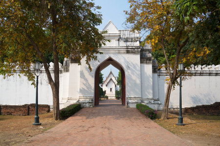 Inner gate of the Royal Palace Phra Narai Ratchanivet in Lopburi. Thailandのeditorial素材