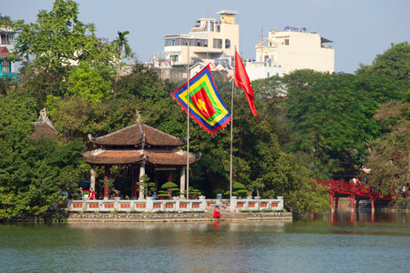 HANOI, VIETNAM - JANUARY 10, 2016: Temple of the Jade Mountain closeup. Sword Lakeのeditorial素材