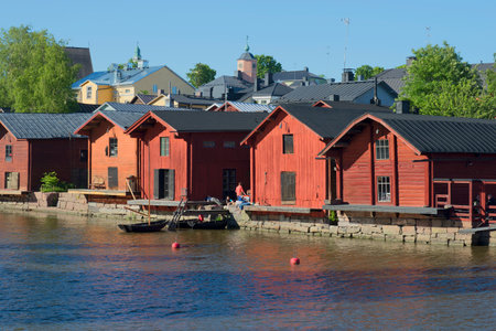 PORVOO, FINLAND - JUNE 13, 2015: Summer evening on the river Porvoonjokiのeditorial素材