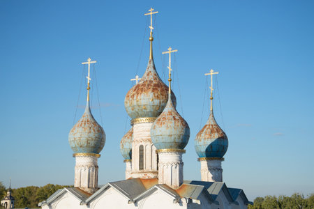 The dome of the old Orthodox church "Savior on the Market Place" closeup on blue sky background. Rostov Veliky, Golden ring of Russiaのeditorial素材