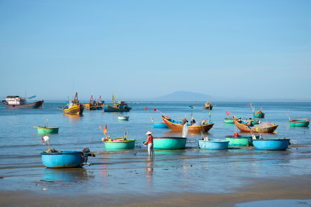 Morning in the Fish harbor of the village of Muyne. Vietnamの写真素材