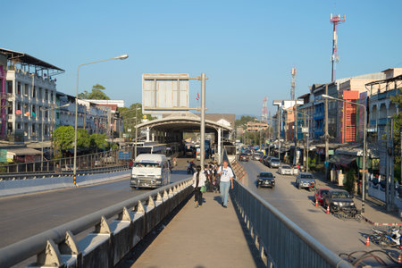 MAE SOT, THAILAND - DECEMBER 28, 2016: A view of boundary transition in the city of Mae Sot on the Thai-Burmese borderのeditorial素材