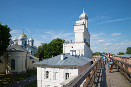 VELIKY NOVGOROD, RUSSIA - JULY 04, 2015: Summer walk along the walls of the Kremlin of Veliky Novgorodのeditorial素材