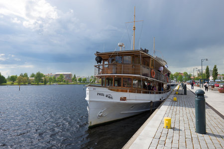SAVONLINNA, FINLAND - JUNE 17, 2017: The old steamshipのeditorial素材