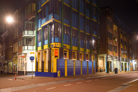 AMSTERDAM, NETHERLANDS - SEPTEMBER 30, 2017: Night in modern Amsterdamのeditorial素材